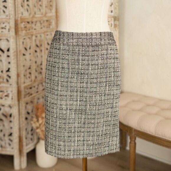 Ann Taylor Multi-Colored Tweed Pencil Skirt size 0 - Picture 2 of 10